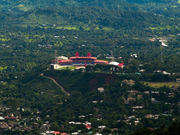 24. ധര്‍മ്മശാല (ഹില്‍സ്റ്റേഷന്‍)