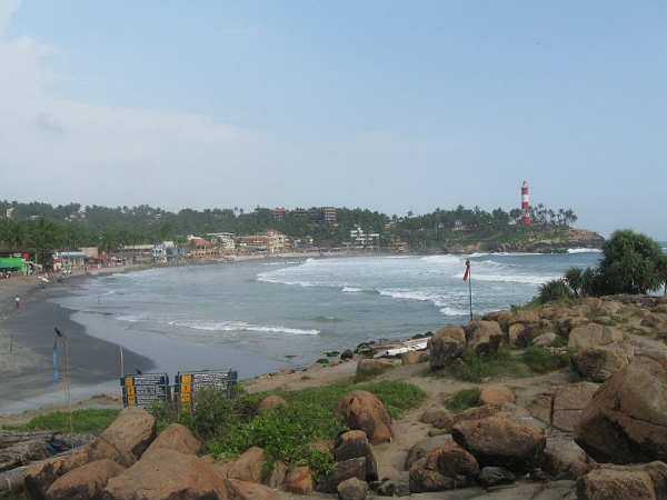 09. കോവളം ബീച്ച്, തിരുവനന്തപുരം