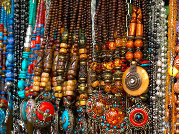 Colaba Causeway In Mumbai