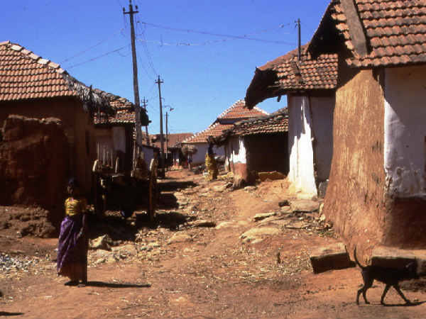 02. ഹൊന്നാവര്‍ (15 കി മീ)