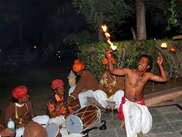 03. ബന്‍ജാര ഫയര്‍ ഡാന്‍സ്