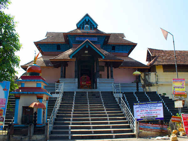 മറ്റ് ഗോപുരങ്ങൾ