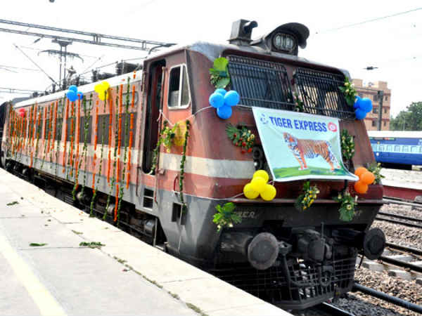 01 സവിശേ‌ഷതകൾ