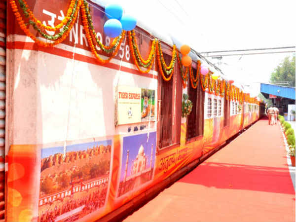 02. ഫസ്റ്റ് ക്ലാസ്