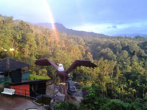 01. ഈഗിൾ ഐ ഹോളിഡേ റിസോർട്ട്സ്