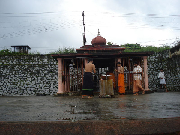 15. ശബരിപീഠം