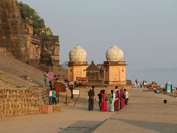 കൊത്തുപണികൾ