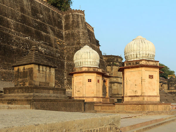 ചെറിയ ക്ഷേത്രങ്ങൾ