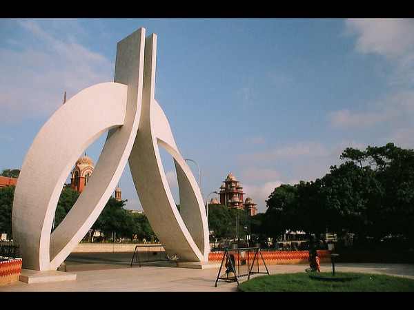 2.75 കോടി രൂപ