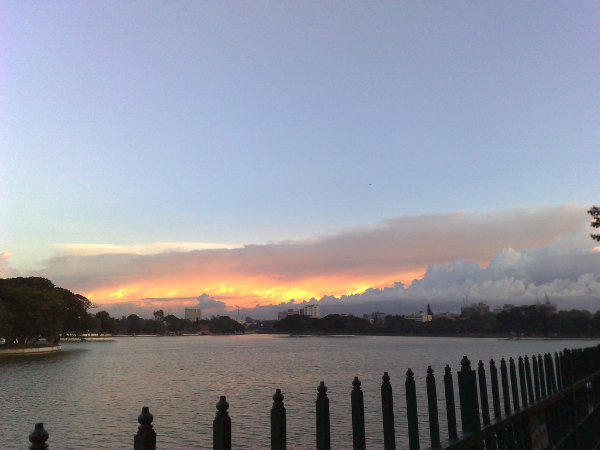 സുന്ദരം