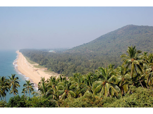 ഹനുമാ‌ന്റെ കയ്യിൽ നി‌ന്ന് വീണ ഏഴ് മലകൾ
