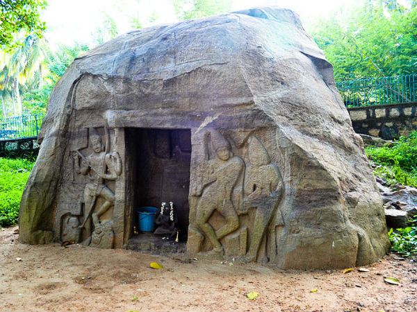 ഗുഹാ ക്ഷേത്രം