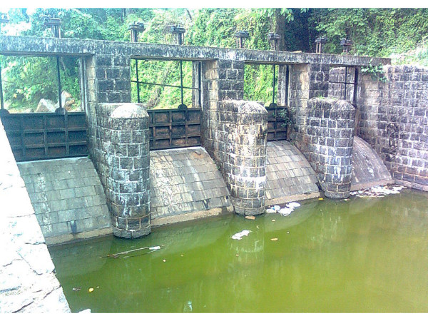 ഡാം കാഴ്ചകൾ