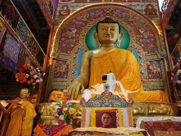 07. ബുദ്ധ ‌പ്രതിമ