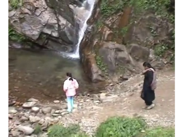 റിച്ചെന്‍പോങ്‌; വിഷത്തടാകത്തിന്റെ നാട്