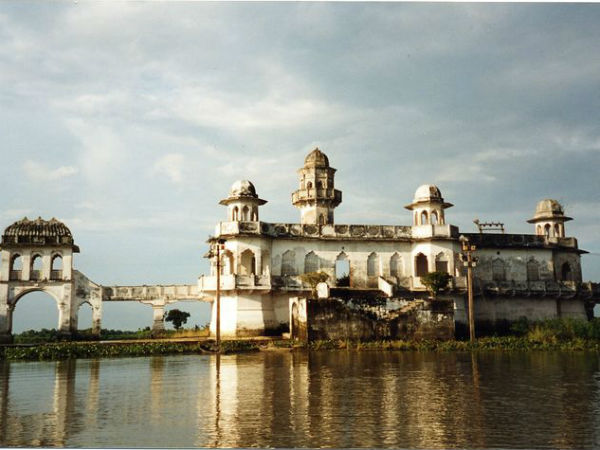 താജ്മഹൽ പോലെ