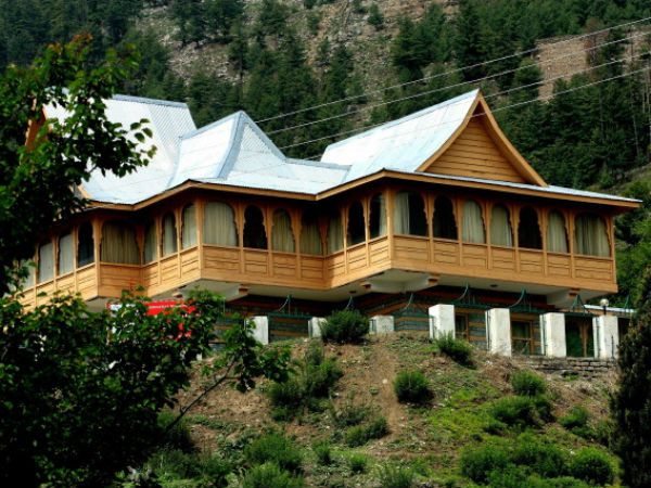 റിസോര്‍ട്ട്