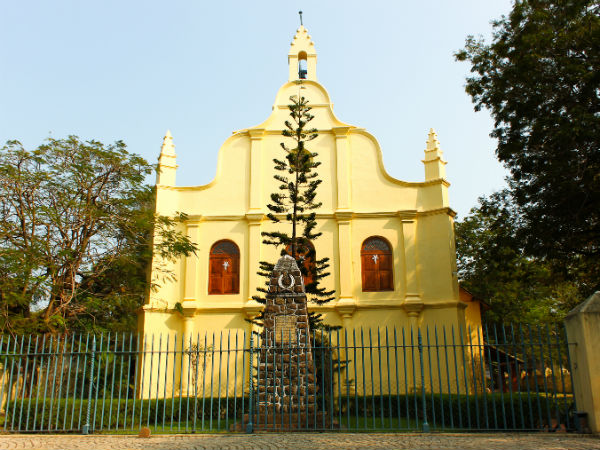 7.സെന്റ് ഫ്രാന്‍സീസ് ചര്‍ച്ച്‌