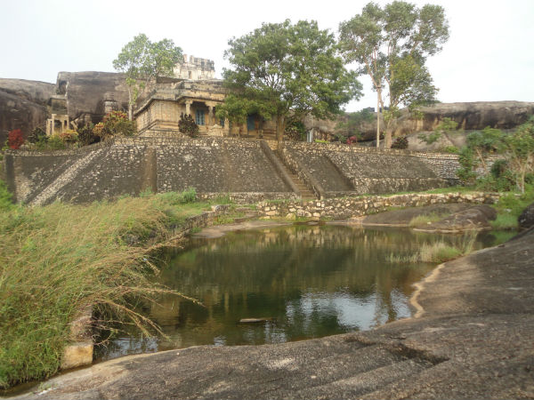 കഥയെഴുതിയ ജൈനക്ഷേത്രം