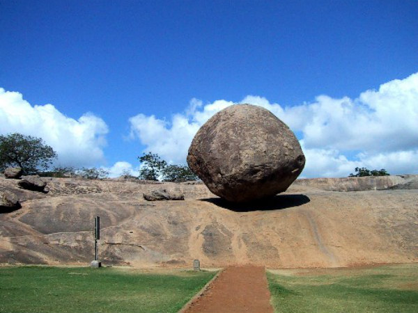 കൃഷ്ണന്റെ വെണ്ണപ്പാത്രം 