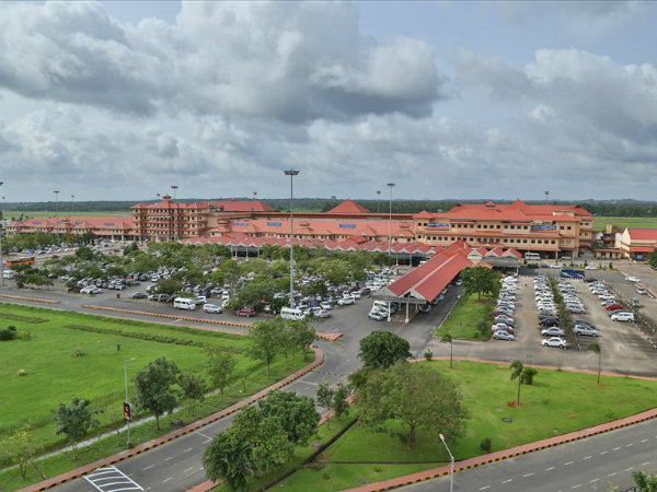 നെടുമ്പാശ്ശേരി വിമാനത്താവളം, കൊച്ചി