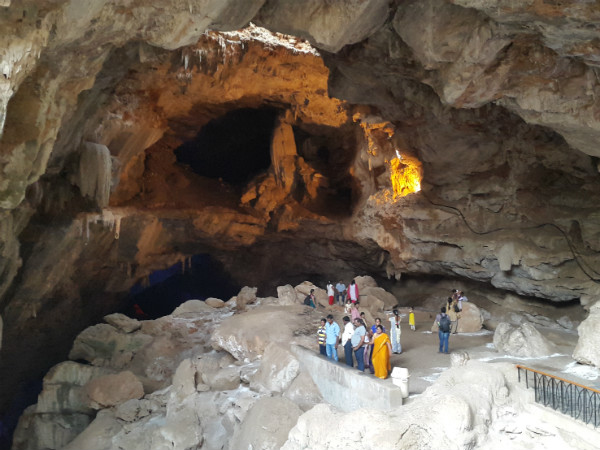 ബോറാ ഗുഹ