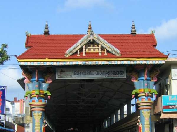 അപൂര്‍വ്വ പ്രതിഷ്ഠ