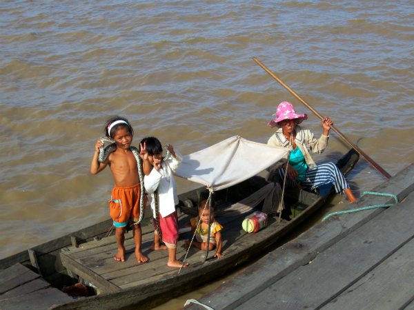 പാമ്പുകളുടെ നാട്
