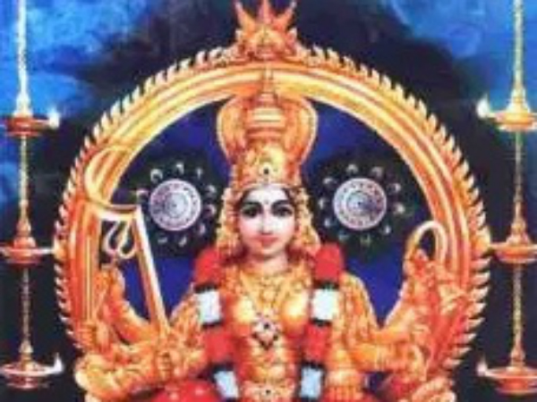 ദേവിയുടെ മൂക്കുത്തി