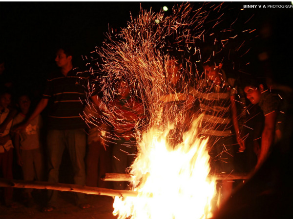 ക്യാംപിങ്ങിനൊരുങ്ങാം