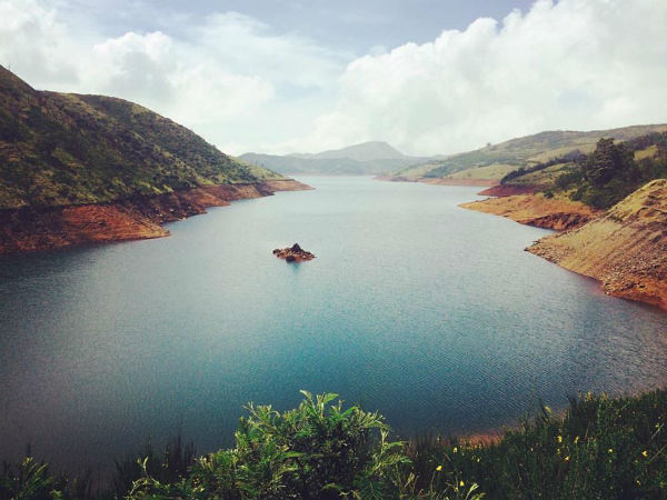 നിഗൂഢതകള്‍ നിറഞ്ഞ അവലാഞ്ചെ തടാകം 