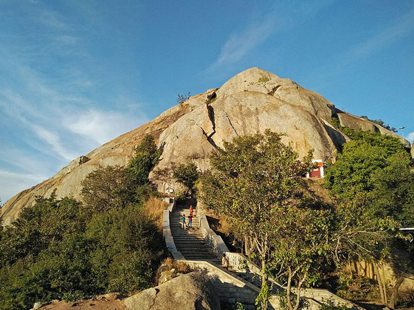 ദേവരായന്‍ദുര്‍ഗ