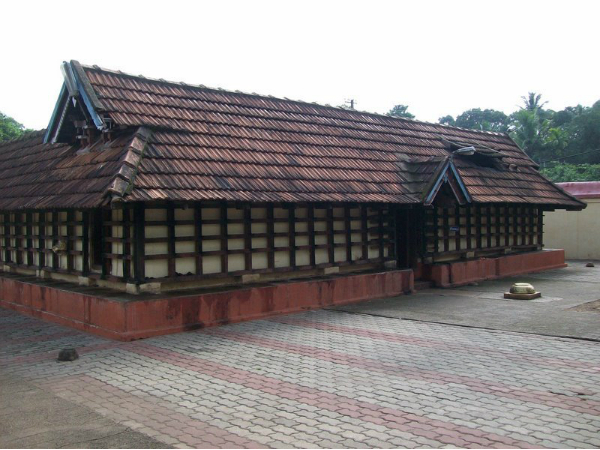 വലിയമ്പലം 