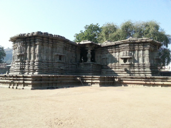 പതിനെട്ടിന്റെ കളി