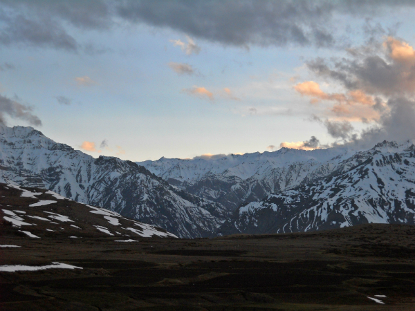 വര്‍ണ്ണം നിറഞ്ഞ സൂര്യാസ്തമയം