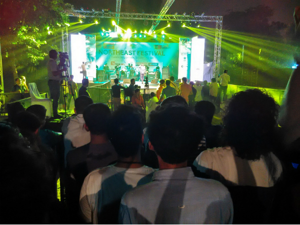  ആഘോഷങ്ങളുടെ നാട്