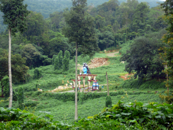 നിലക്കല്‍ മഹാദേവ ക്ഷേത്രം