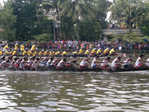 ചമ്പക്കര വള്ളംകളി 