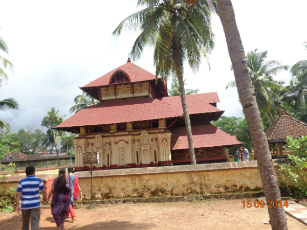 അഹിന്ദുക്കള്‍ക്കൊരു വാതില്‍