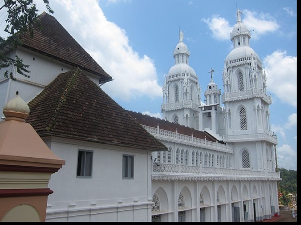 കുറവിലങ്ങാട് പള്ളി