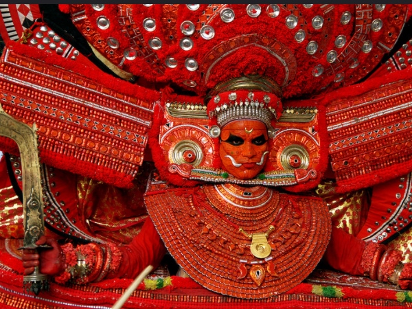 തെയ്യങ്ങളുടെ നാട്ടിലെ ഓണത്തെയ്യം