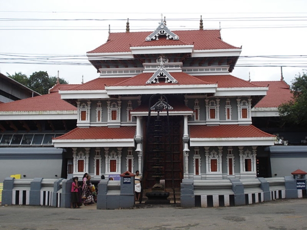 തൃശൂര്‍ തിരുവമ്പാടി ക്ഷേത്രം
