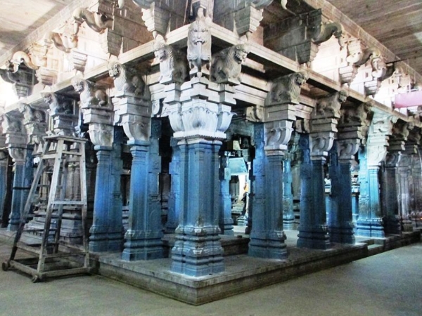 വാസ്തുവിദ്യയും ശില്പചാരുതയും ചേര്‍ന്നയിടം