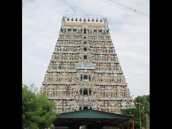 പ്രശസ്തമായ രാജഗോപുരം