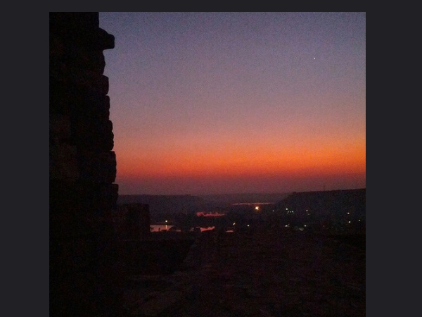 കോട്ടയിലെ നിര്‍മ്മിതികള്‍