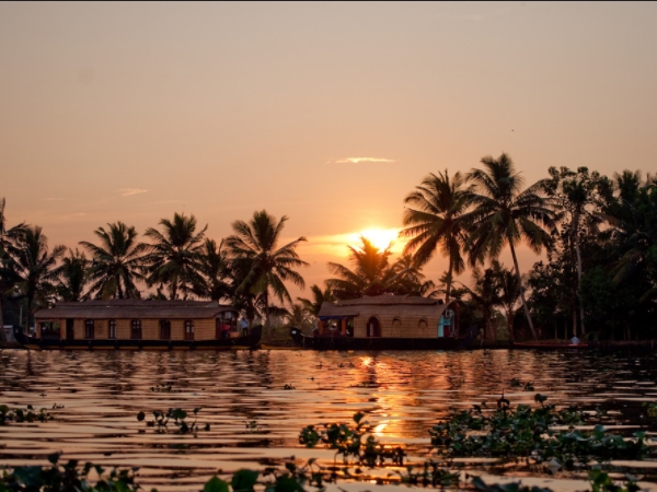 വെനീസിനു പകരം ആലപ്പുഴ