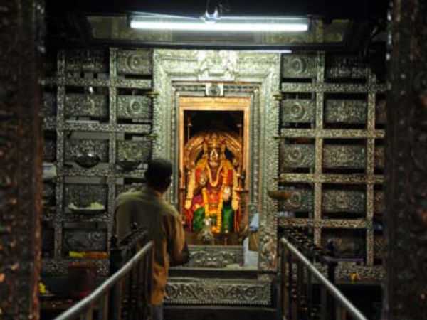  മംഗളാദേവി ക്ഷേത്രം