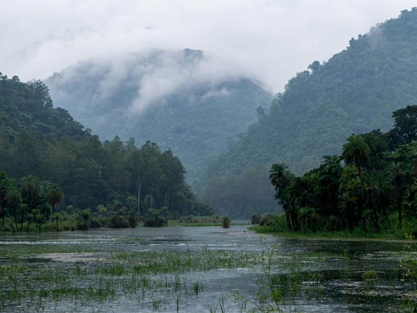 രേണുക ലേക്ക്