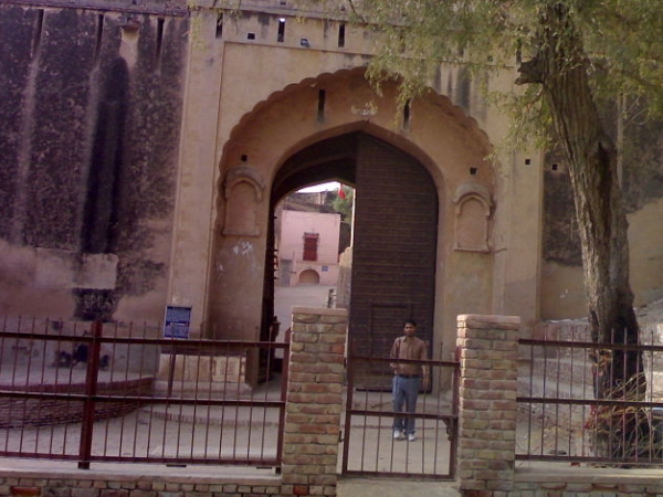 ഹനുമാന്‍ കോട്ടയായ കഥ