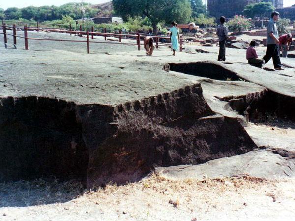 കരിങ്കല്ലില്‍ തീര്‍ത്ത വിസ്മയം